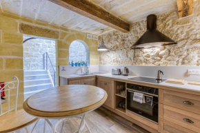 Rb42 - Charming & Historic House